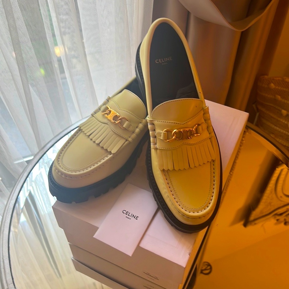 Celine Fall chunky Margaret polished bull shoes. - Picture 5 of 8